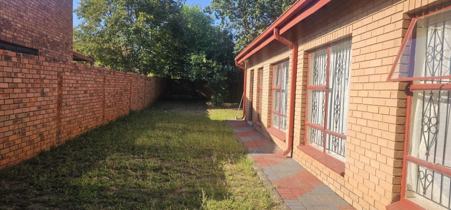 3 Bedroom Property for Sale in Elandsrand North West
